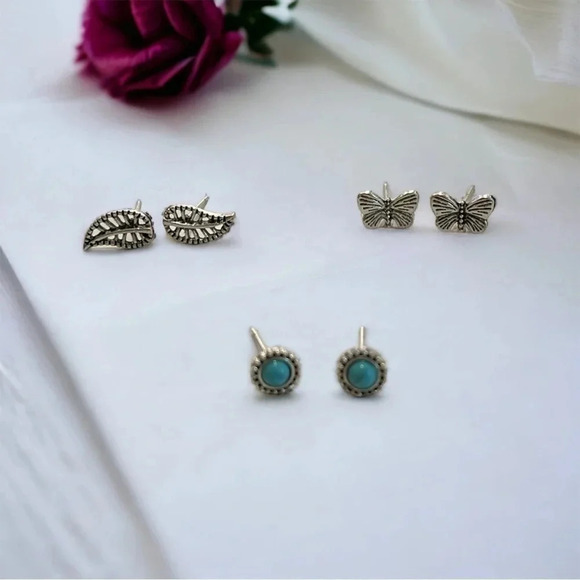 Mini Turquoise Circle & Silver Leaf & Butterfly Stud Earrings - Picture 3 of 8